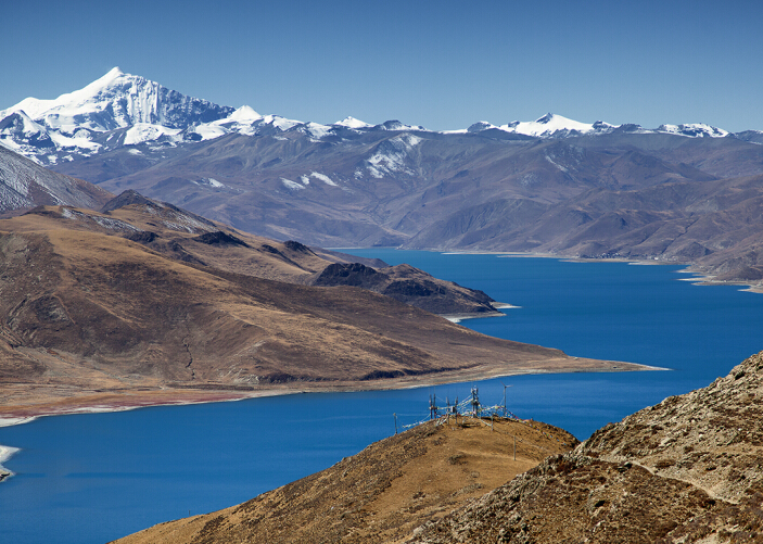 Yamdrok Lake