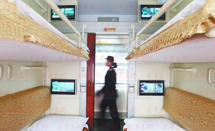 Soft sleeper cabin on Tibet Train