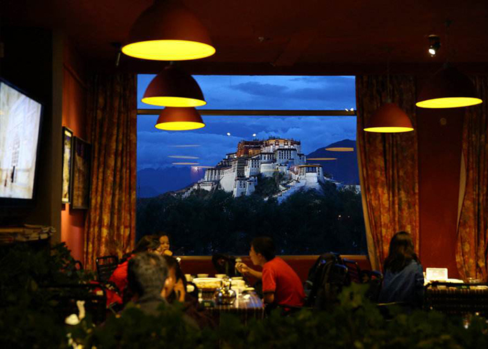layu-restaurant.jpg