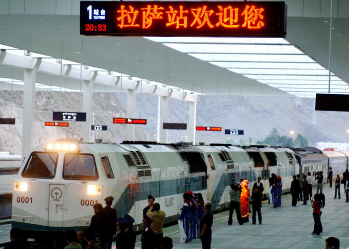 train-to-tibet-2.jpg